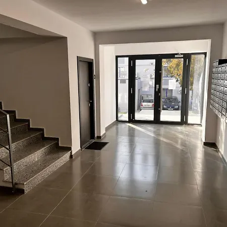 Lägenhet Garsoniera La 4 Minute De Plaja Constanţa